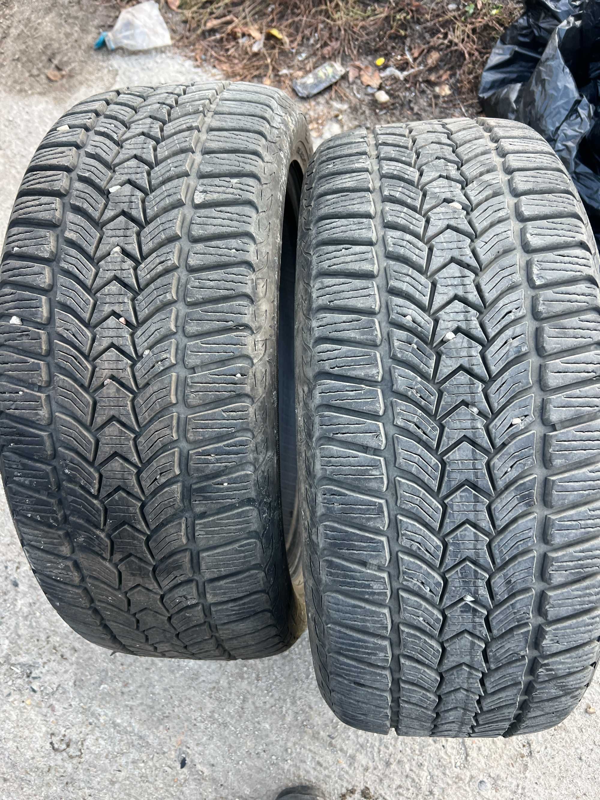 215 50 17 Debica зимни гуми 2 бр