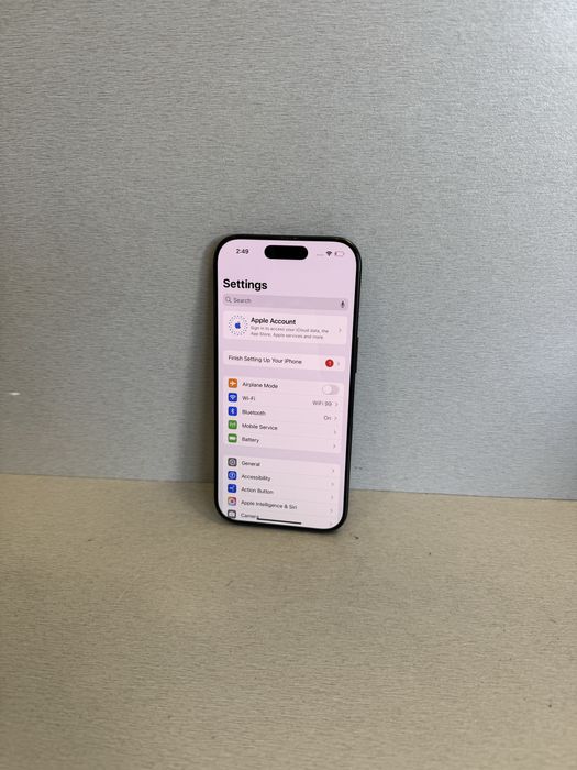 Продавам отличен iPhone 16 PRO 33 цикъла