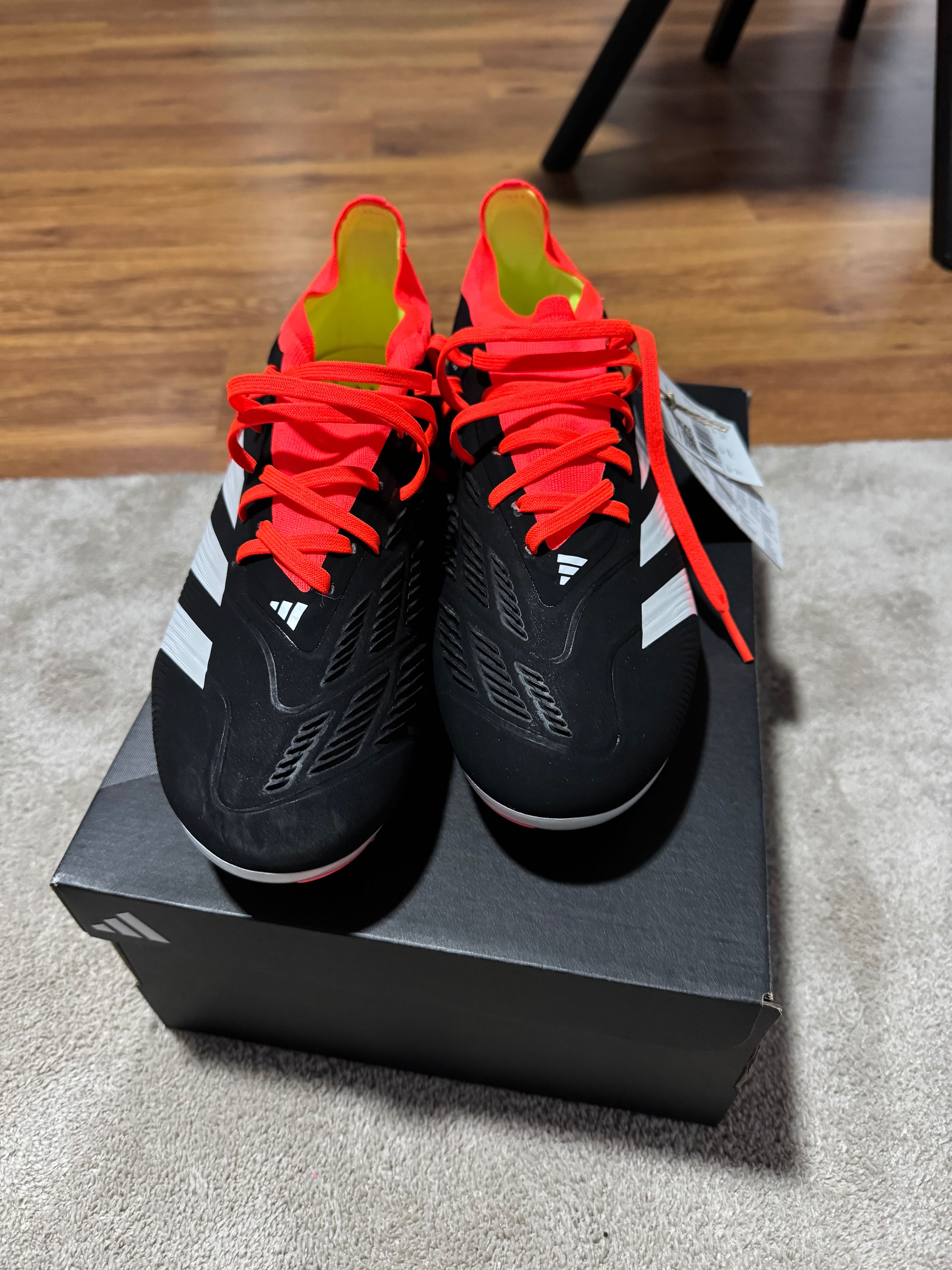 Професионални бутонки Adidas Predator PRO 44