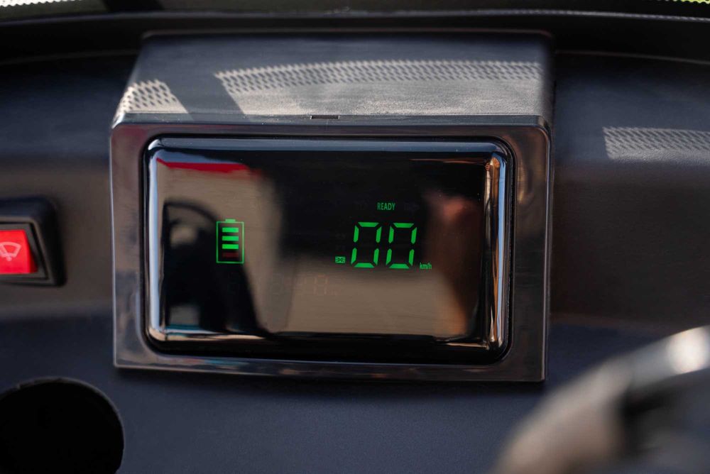 Triciclu electric KUBA OPTIMUS ULTRA, cu 2 locuri, 210 Kg, CIV/COC,