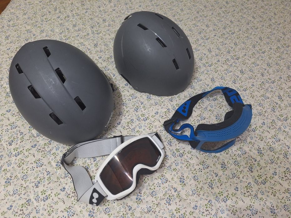 Casca si ochelari ski