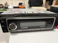 Radio cd blauktpunct
