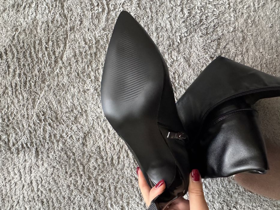 Черни кожени ботуши чисто нови