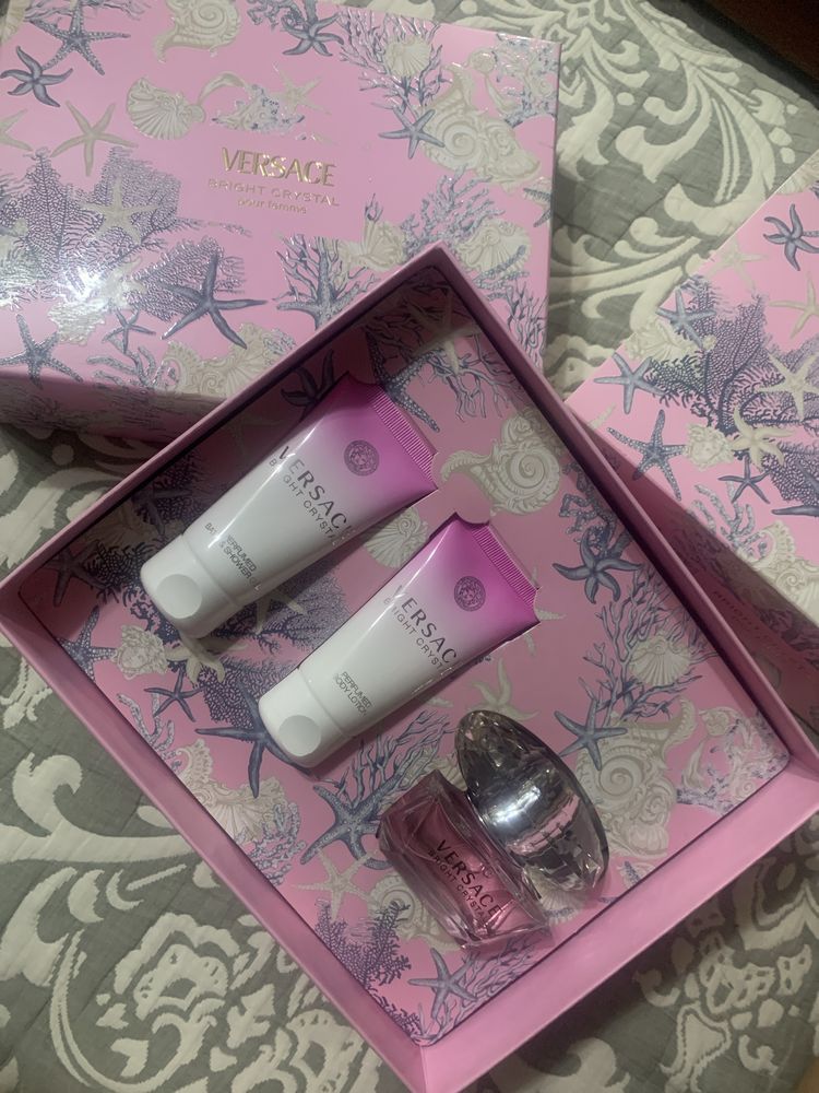 Подарочный набор Versace Bright crystal