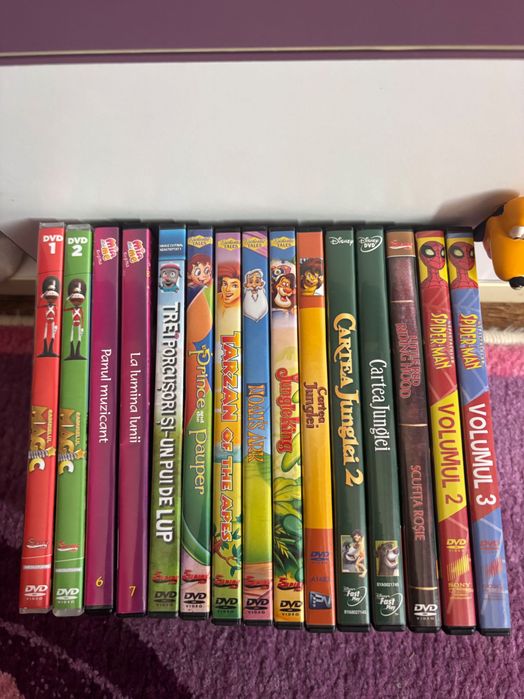 Set de 45 DVD-uri din renumitul Clubul lui Mickey Mouse