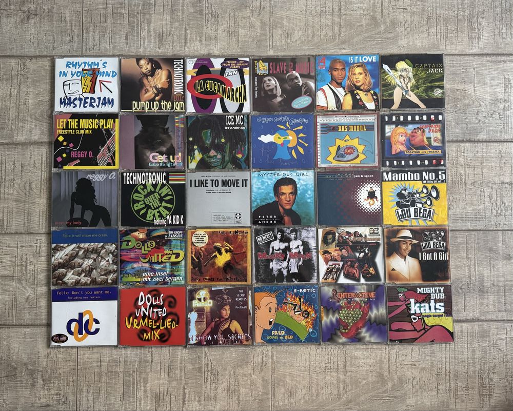 Pachet 2 - 60 maxi singles (MCD) muzica Eurodance anii 90
