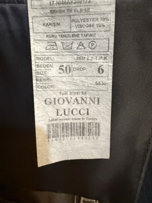 Кастюм шим холати зор бир маротаба кийилган