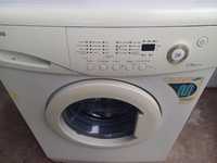 Срочно продаётся стиральная машинка самсунг 5 2 кг хорошим работать