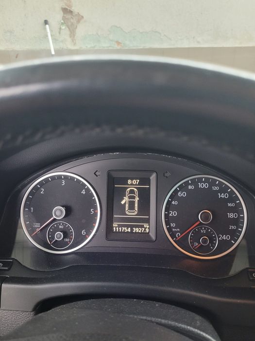 Volkswagen tiguan 2011