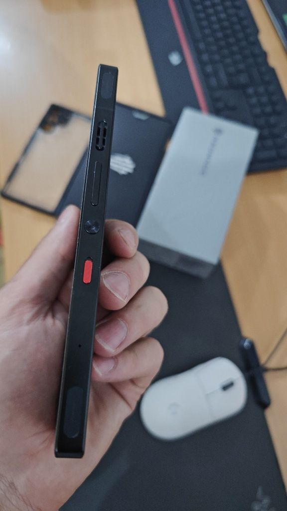 Redmagic 10 PRO 12RAM 250GB