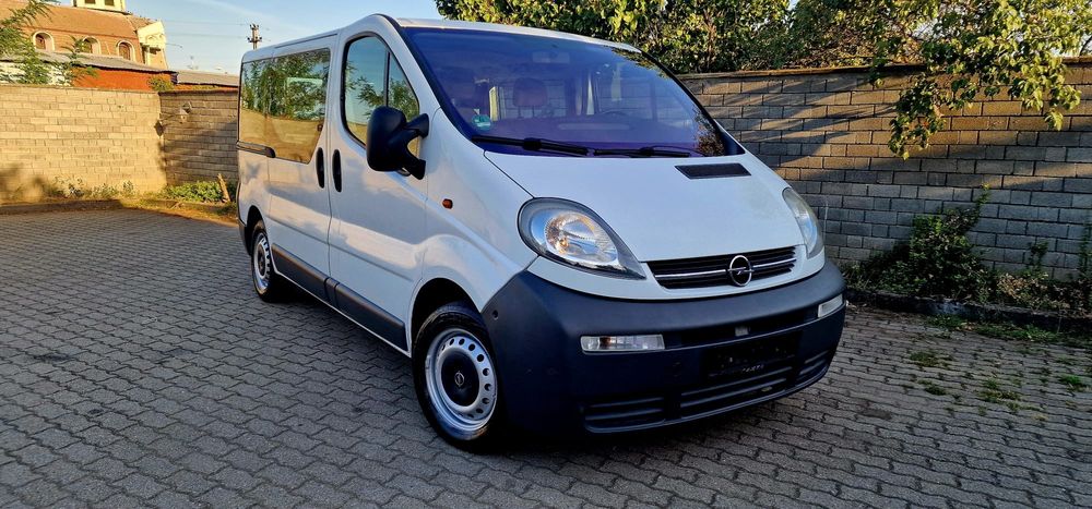 Opel Vivaro 8+1   1.9diesel‼️