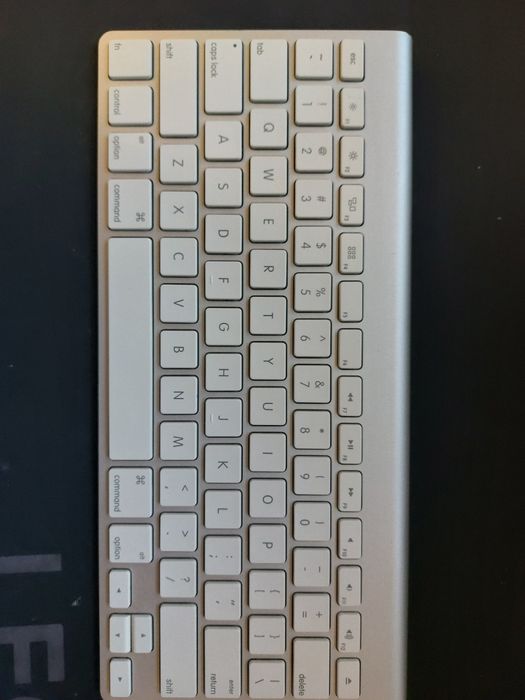 Tastatură Apple A1314
