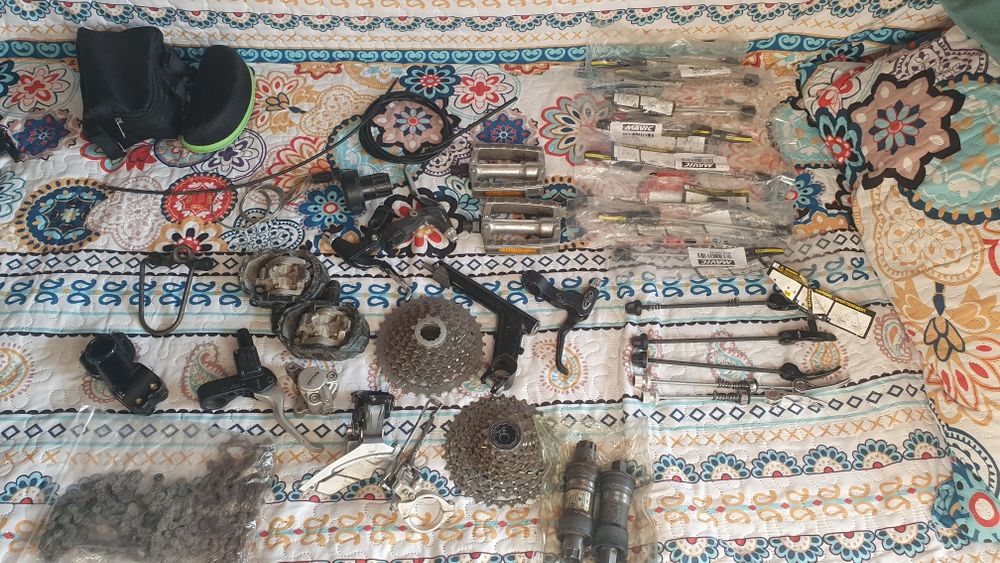 Componente bicicleta butuc pinioane pedale manete monobloc ghidon pipa