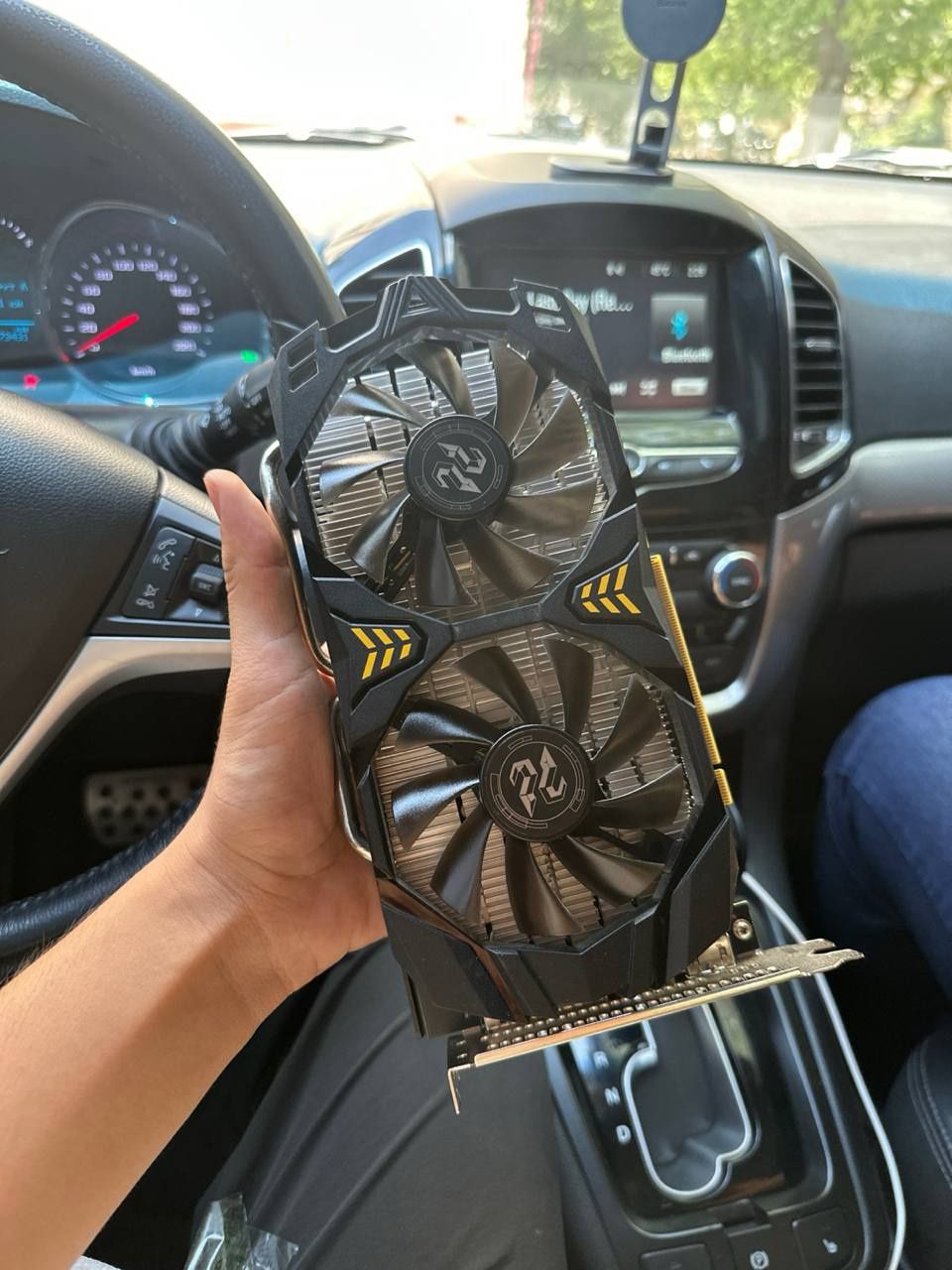 Rx580 platayam bor