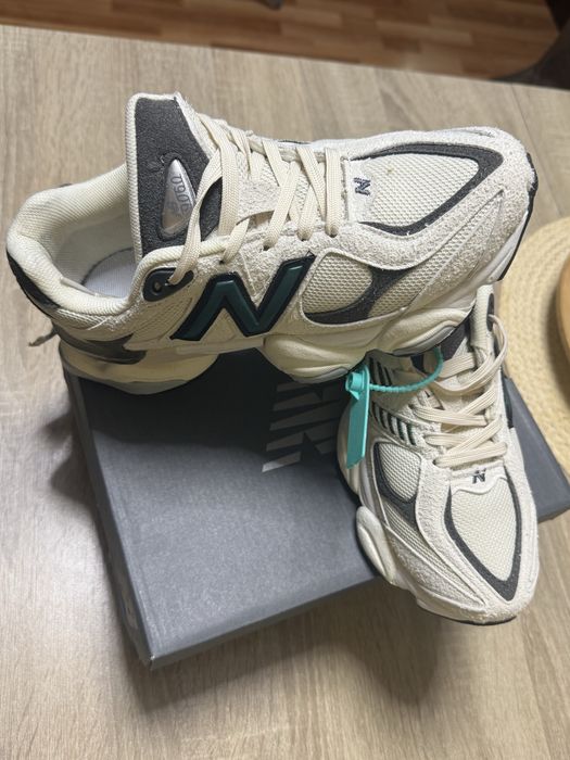 New balance 9060