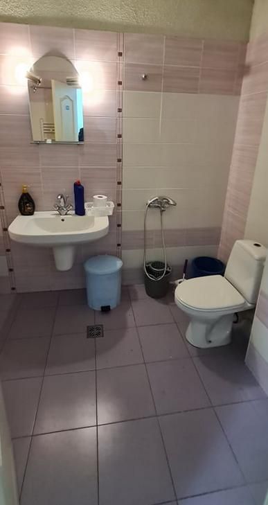 Дава се под наем Тристаен апартамент в София, Студентски град - 92 кв.м за 800 € - Снимка #7