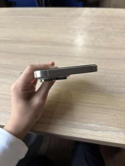 15 про мах срочно