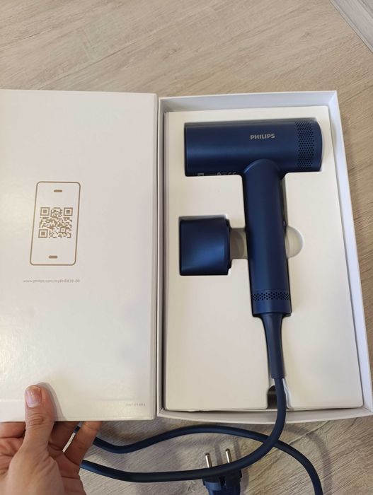 Сешоар Philips нов с гаранцив