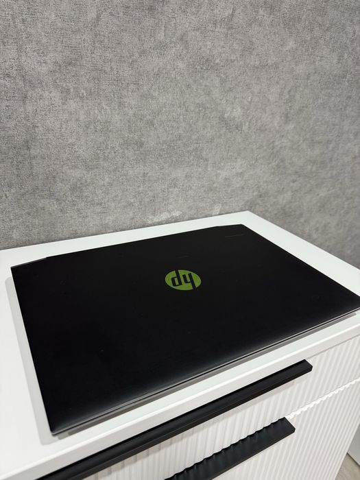 Продам игровой ноутбук б/у