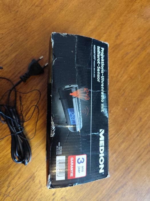 NOU Aparat radio Medion