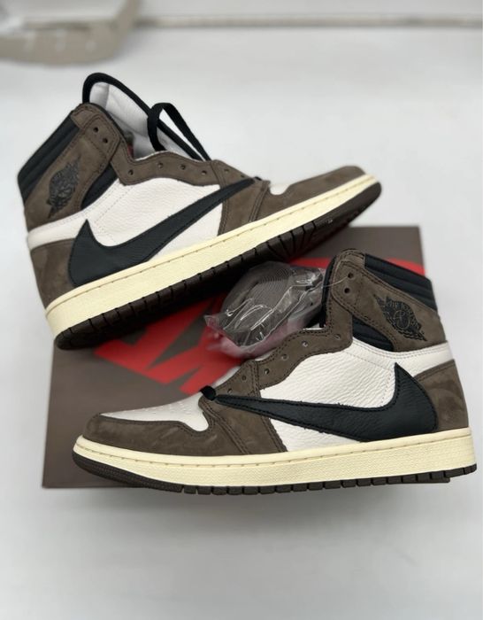 Nike Air Jordan 1 Travis Scott Cactus Jack Adidasi