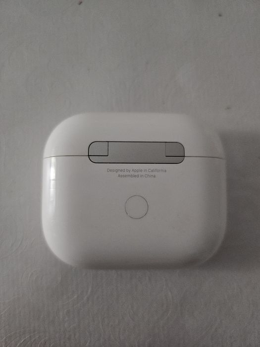 Airpods 3 оригинал кейс