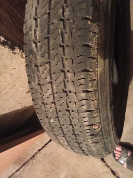 Гуми втора употреба 185R 15C 2 бр за 50 лв.