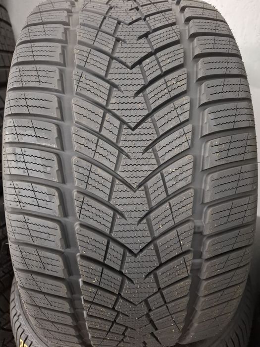 275 35 19  / 245 40 19 anvelope iarna noi bmw F10 f11 5GT