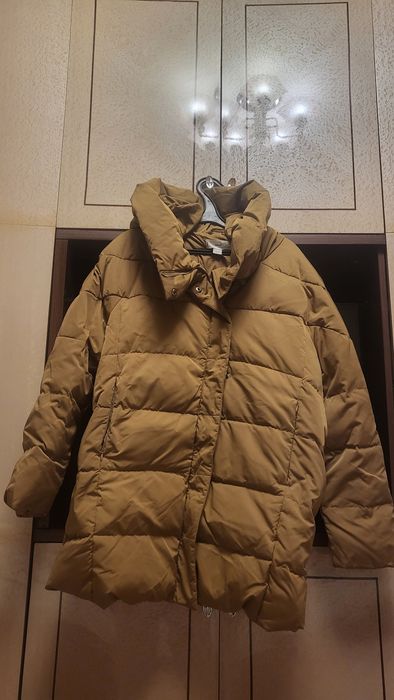 Новый Пуховик фирмы Mango
