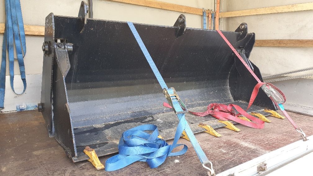 Cupe excavator  CW cu dinti hardox klac lehnhoff rampe aluminiu foreza