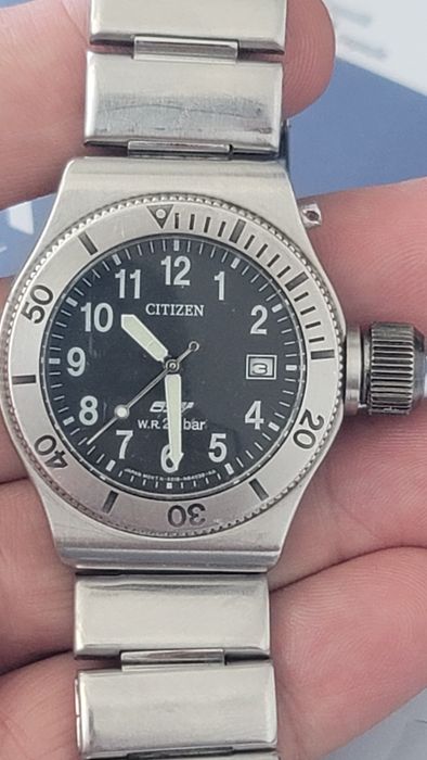 Ceas rar Citizen Oxy pe baterie