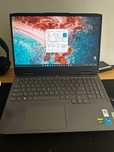 Lenovo LOQ 15IRH8 Gaming Laptop with Intel® Core™ i5-12450H p