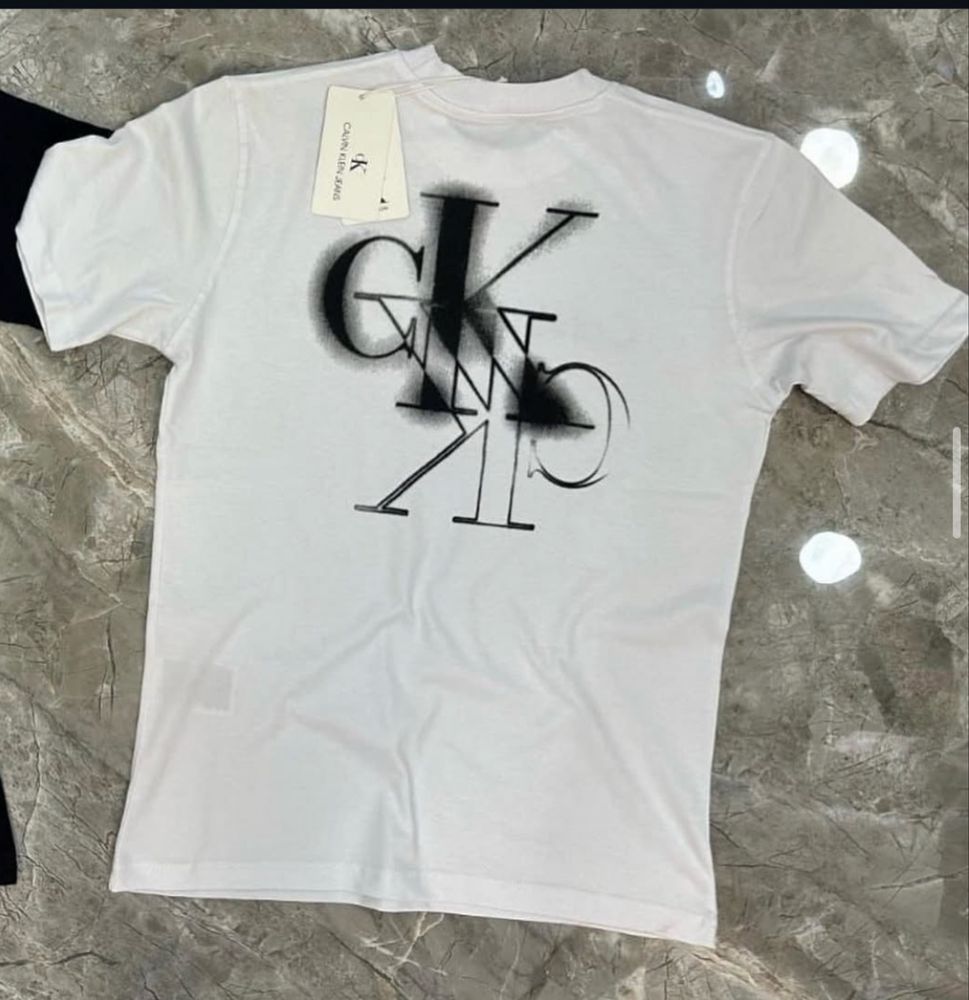 Мъжки тениски boss calvin klein armani gucci