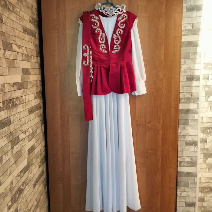 Платье на Узату той