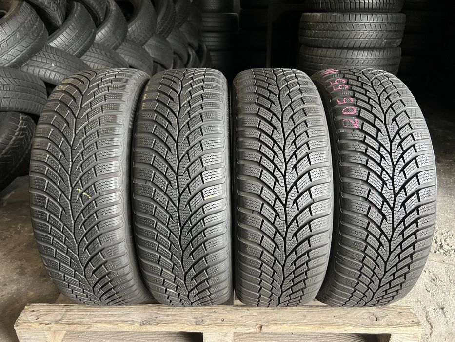 4 anvelope de iarna 205/55/16 Continental 8 mm!