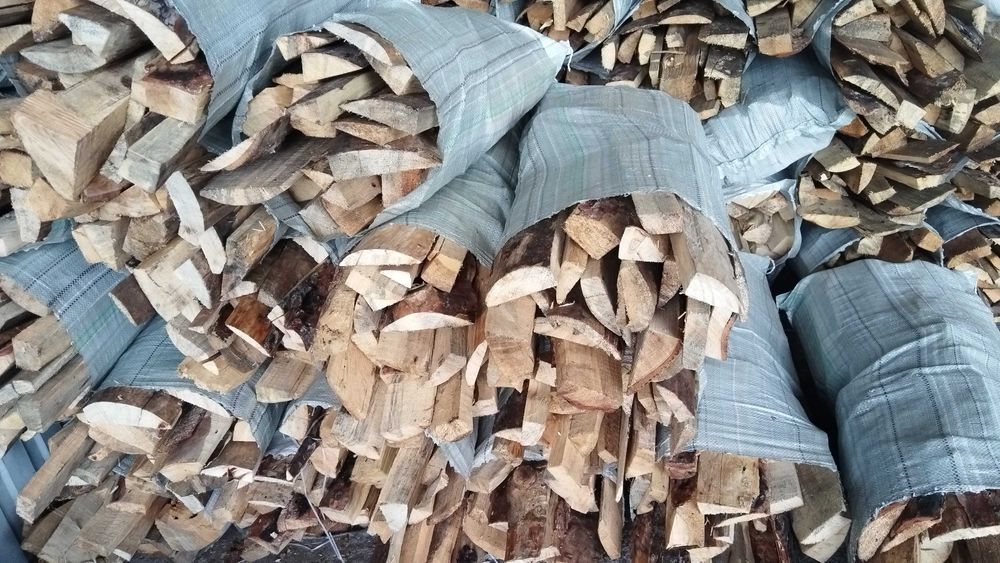 дрова в мешках осиновые , сосновые