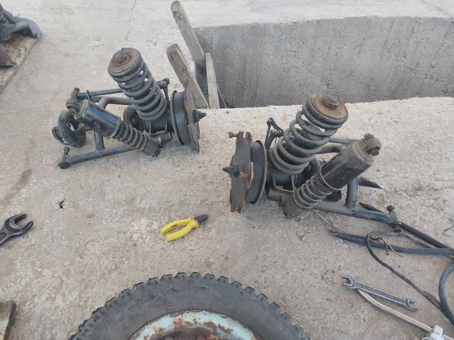 Запчас муравей .