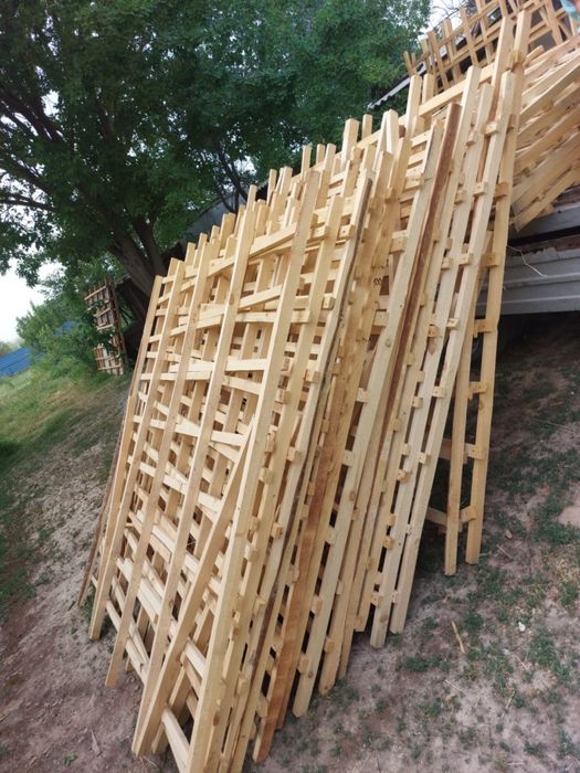 Ағаш падон решетка