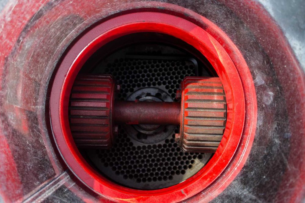 Granulator furaje KL-200 cu 3 matrite și motor inclus NOU Garanție