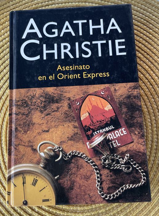 Carte Agatha Christie