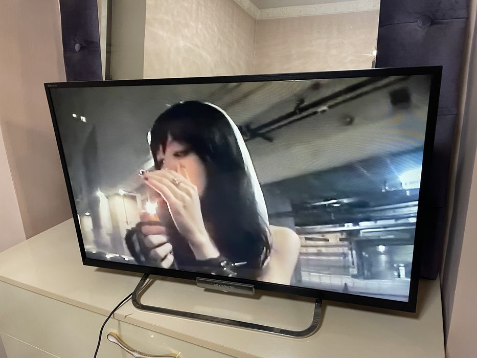 Телевизор SONY KDL-32W653A