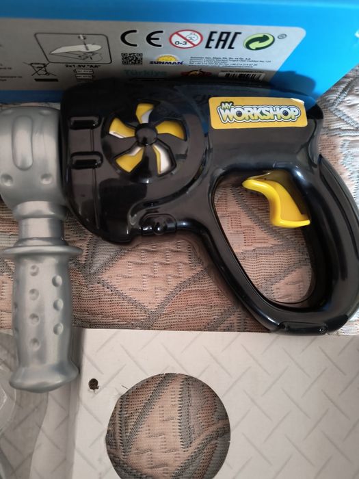 Set șurubelniță electrica cu accesorii copii