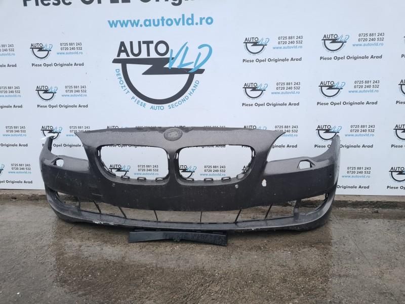 Bara fata BMW Seria 5 F10
