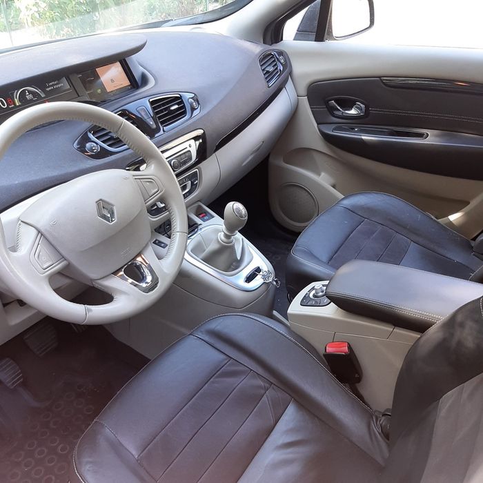 Vand Renault Grand Scenic3 7 locuri, 2014, 1.6dci cu toate optionalele