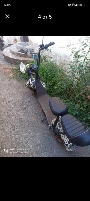 Батерията държи до 50км със едно зареждане .Моторчето е