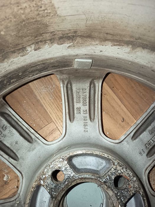 Джанти 16 цола 4×100 борбет