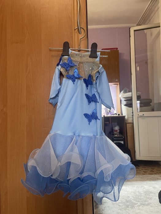 Танцевальный костюм