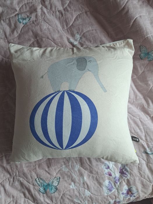 Декоративни възглавници