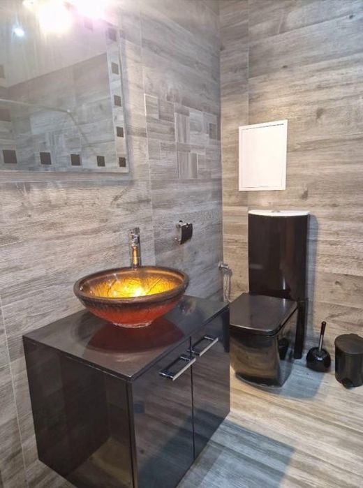 Дава се под наем Двустаен апартамент в София, Полигона - 90 кв.м за 600 € - Снимка #5