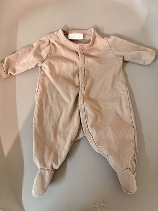 Лот бебешки дрехи